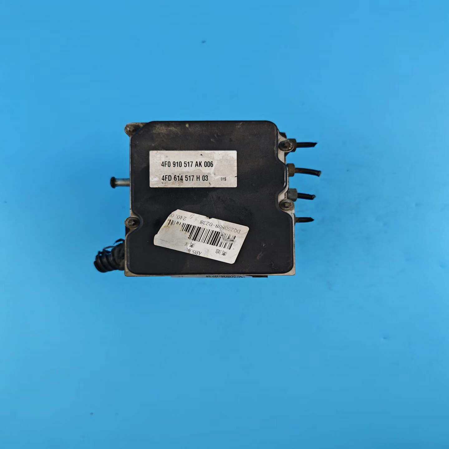 奥迪A6LABS泵，4F0910517AK，图片就是实物，所--议价商品