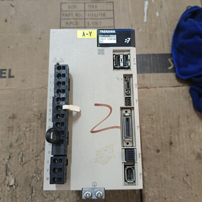 议价Yaskawa 7Th neration Servo Drive 1500W适用