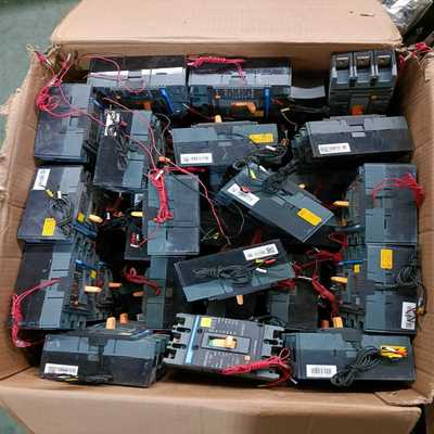 询价百来个未通电正泰塑壳断路器便宜处理