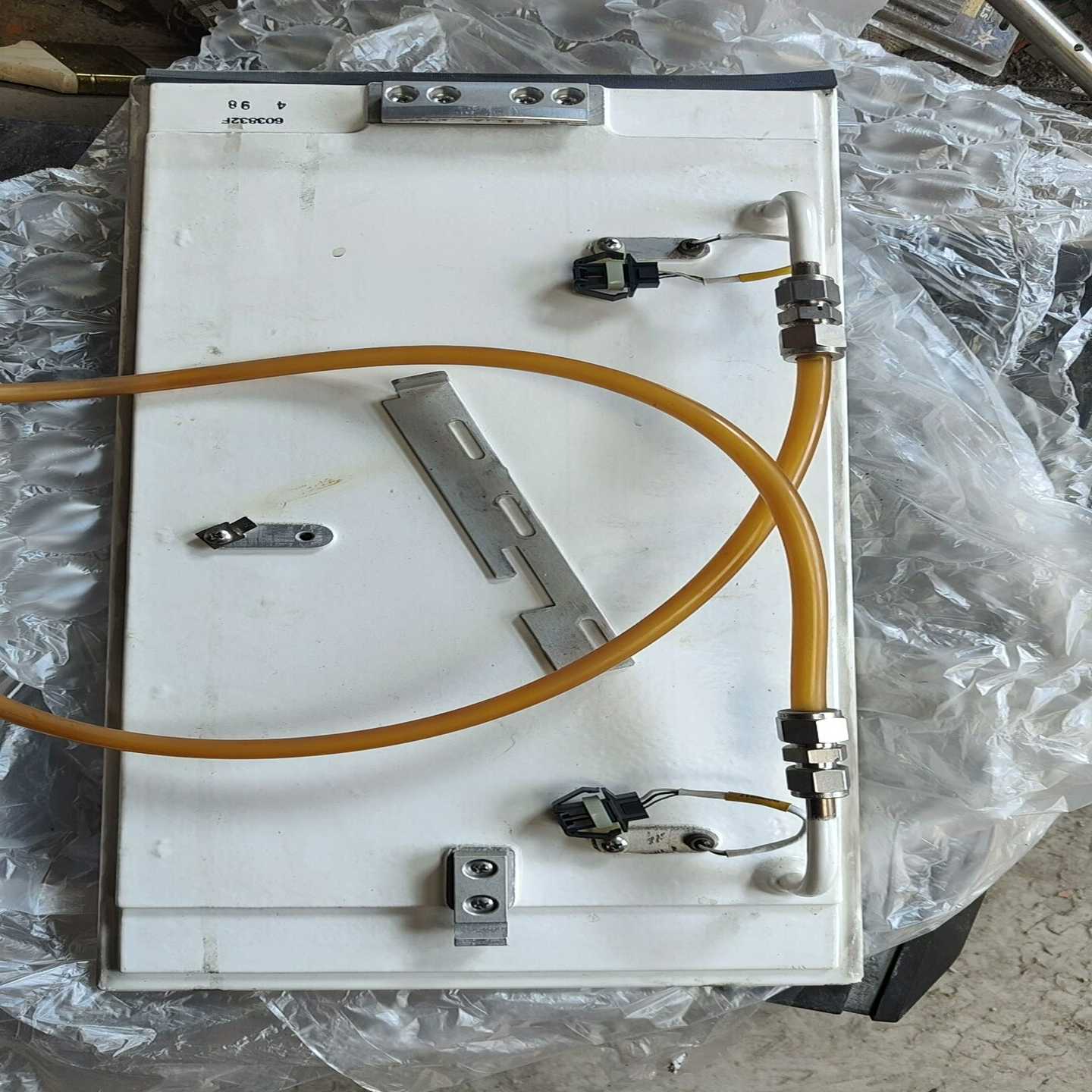 恩耐激光器CLASS4激光器3000w实物图，询价