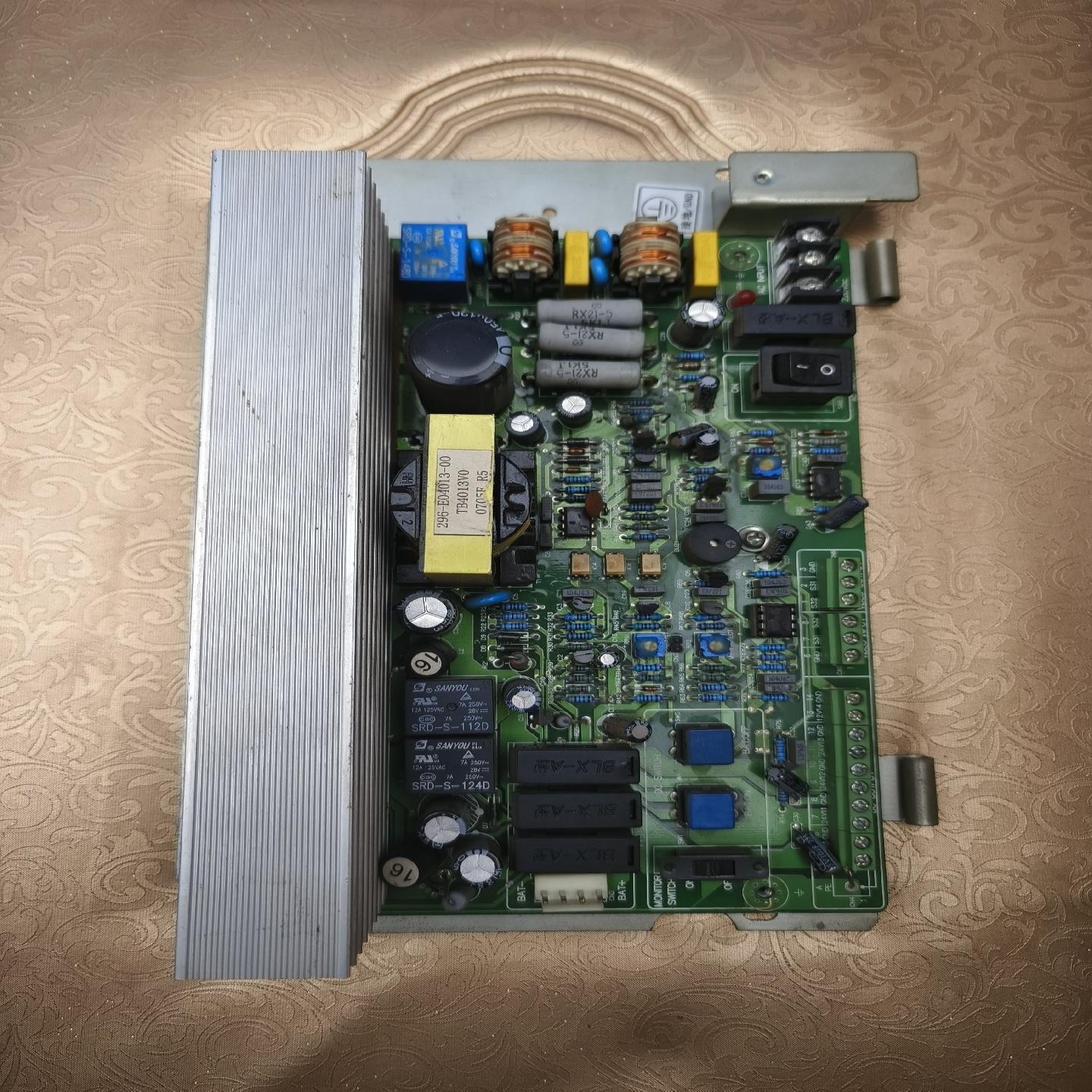 电梯配件三菱ZUPS01-001不间断电源板TDP80-M0