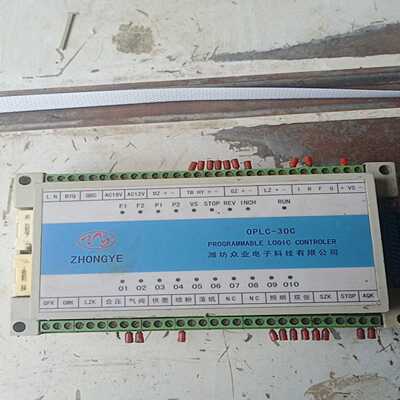 维坊众业OPLC-32C维坊众业PLC功能正常成色如图需询价