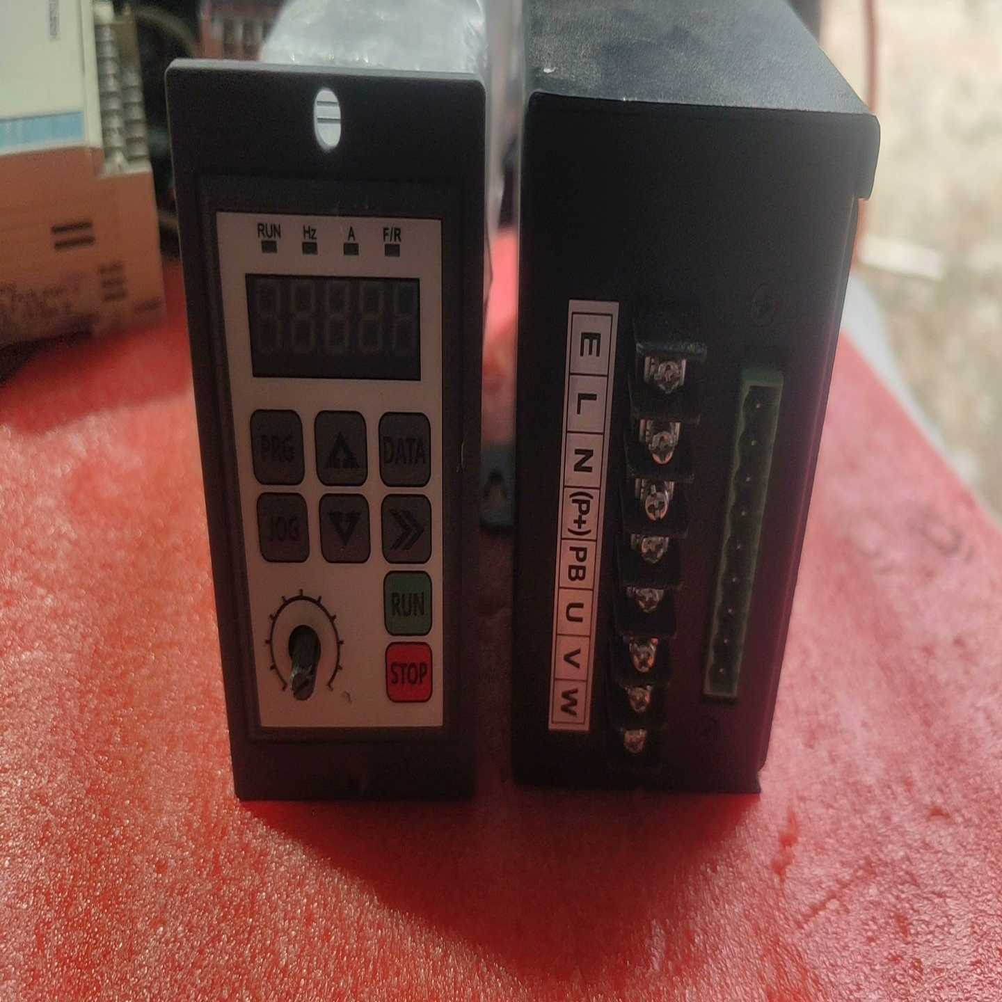 绿源变频器 GRE-L100-0D7G-S2【侨报商行】