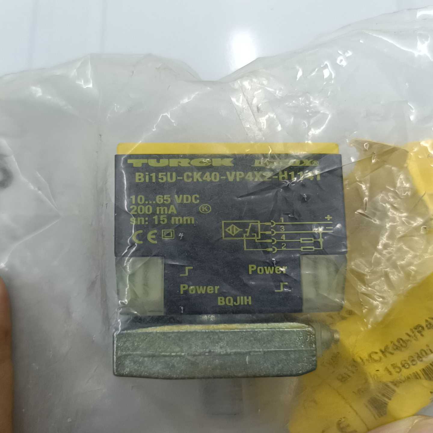 【议价】BI15U-CK40-VP4X2-H1141图尔克接近开适用