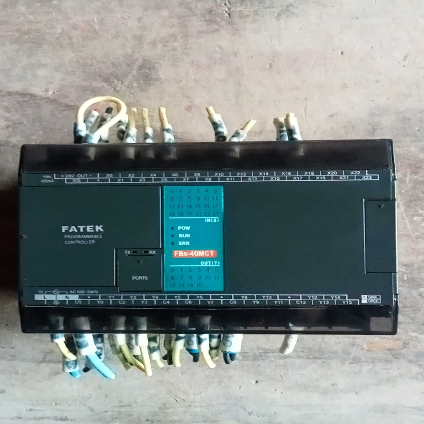 议价永宏PLCFBS-40MCT功能正常拆机实物图片