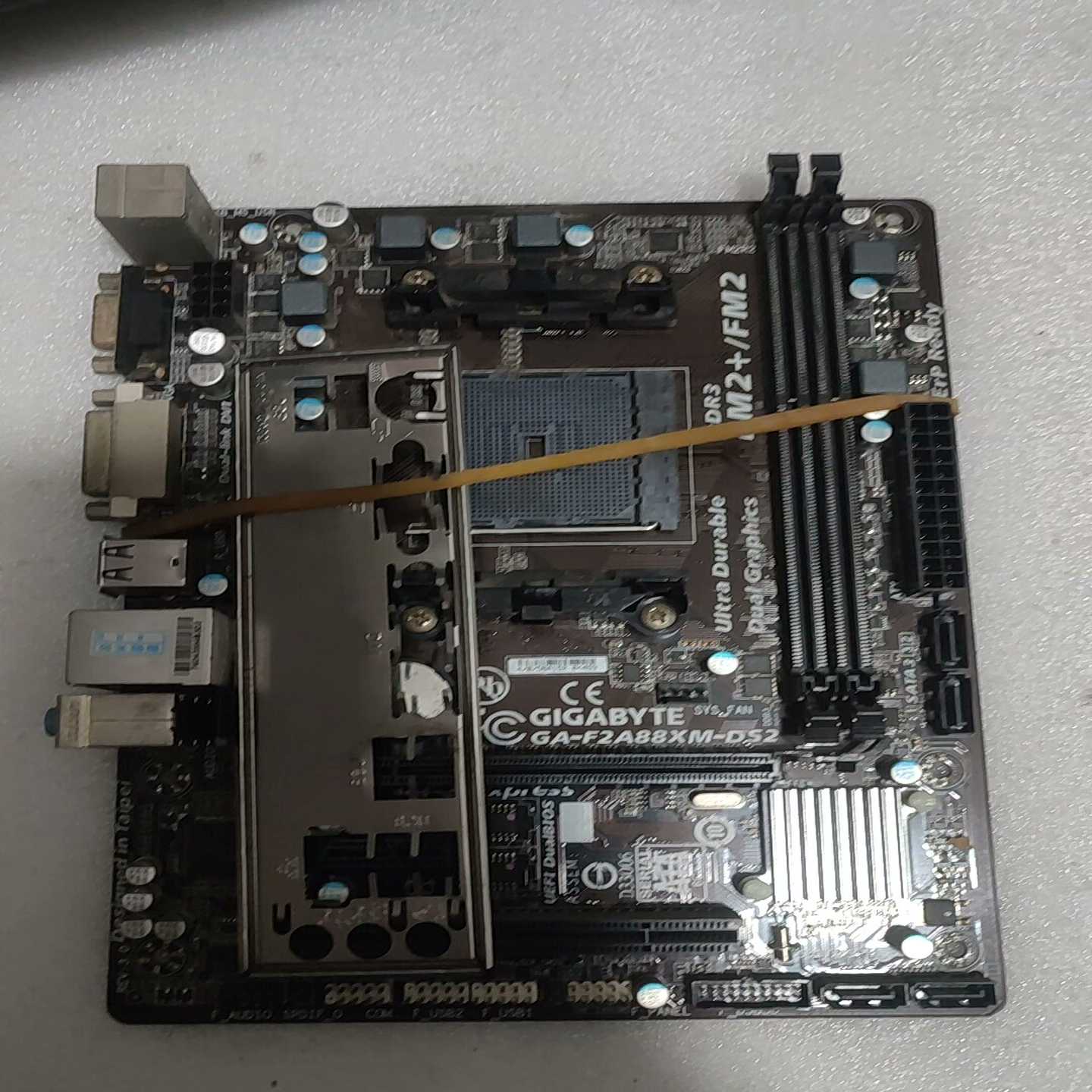 议价技嘉F2A88XM-DS2主板，fm2,ddr3正常用包邮