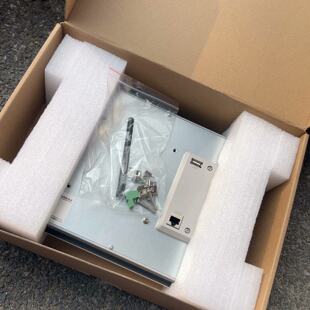 议价昆仑通泰触摸屏TPC1071Ni，成色99新有包装需要联系。