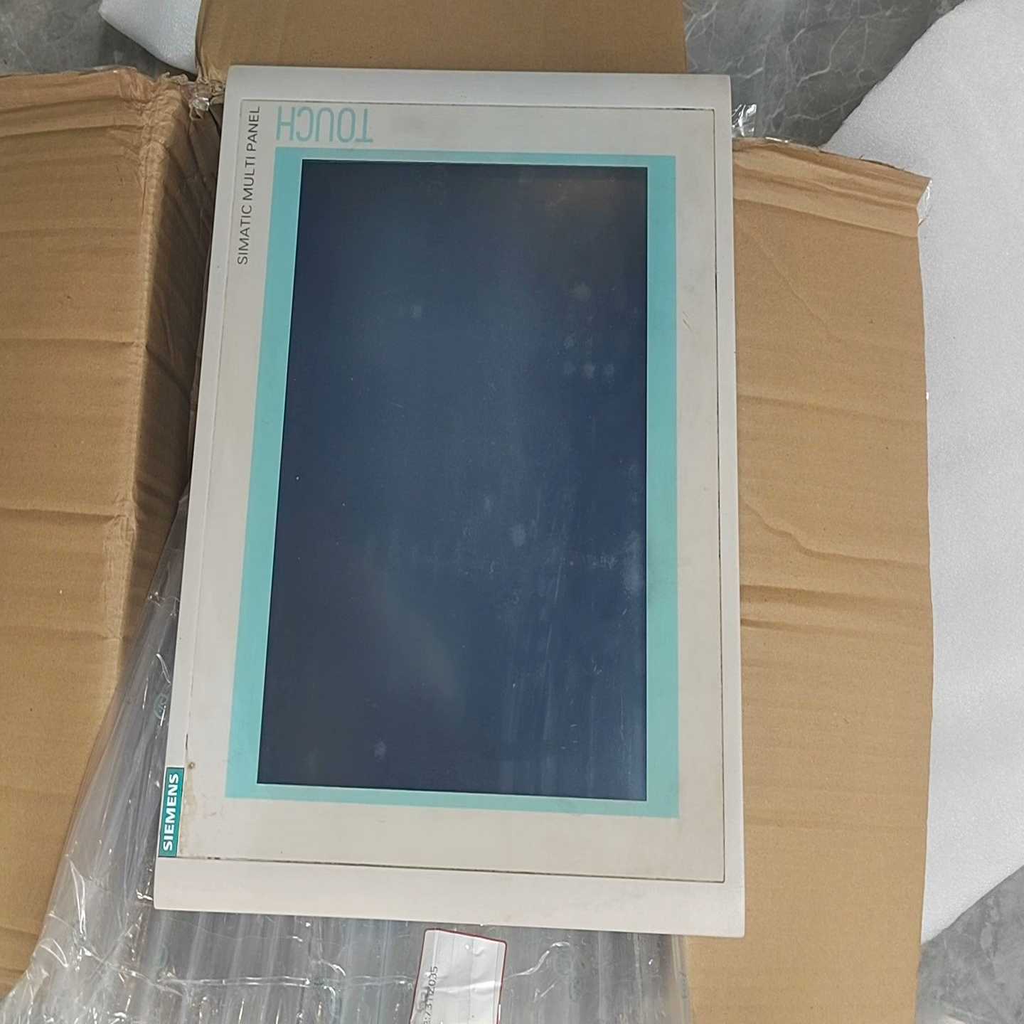 545-0DA10-0AX0触摸屏，非常棒，功能已~议价