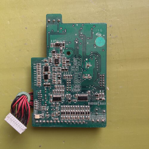 询-众辰变频器CPU板060063c.PCB