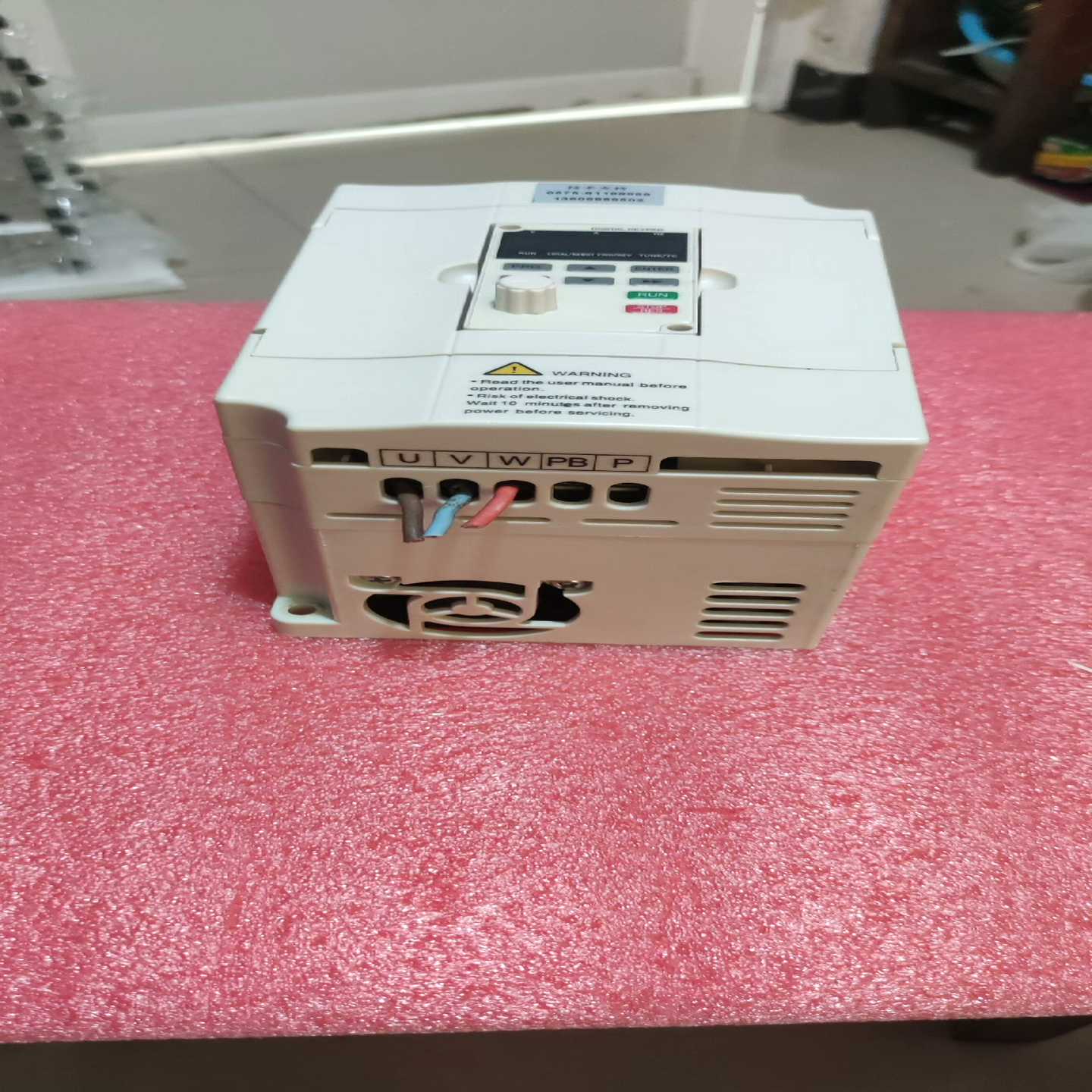 询价台达DTC1000R温控器，温控模块，外观如图，功能~可接维修