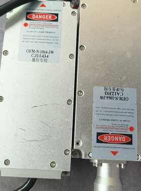 固体激光器，型号OEM-N-1064-3W，。