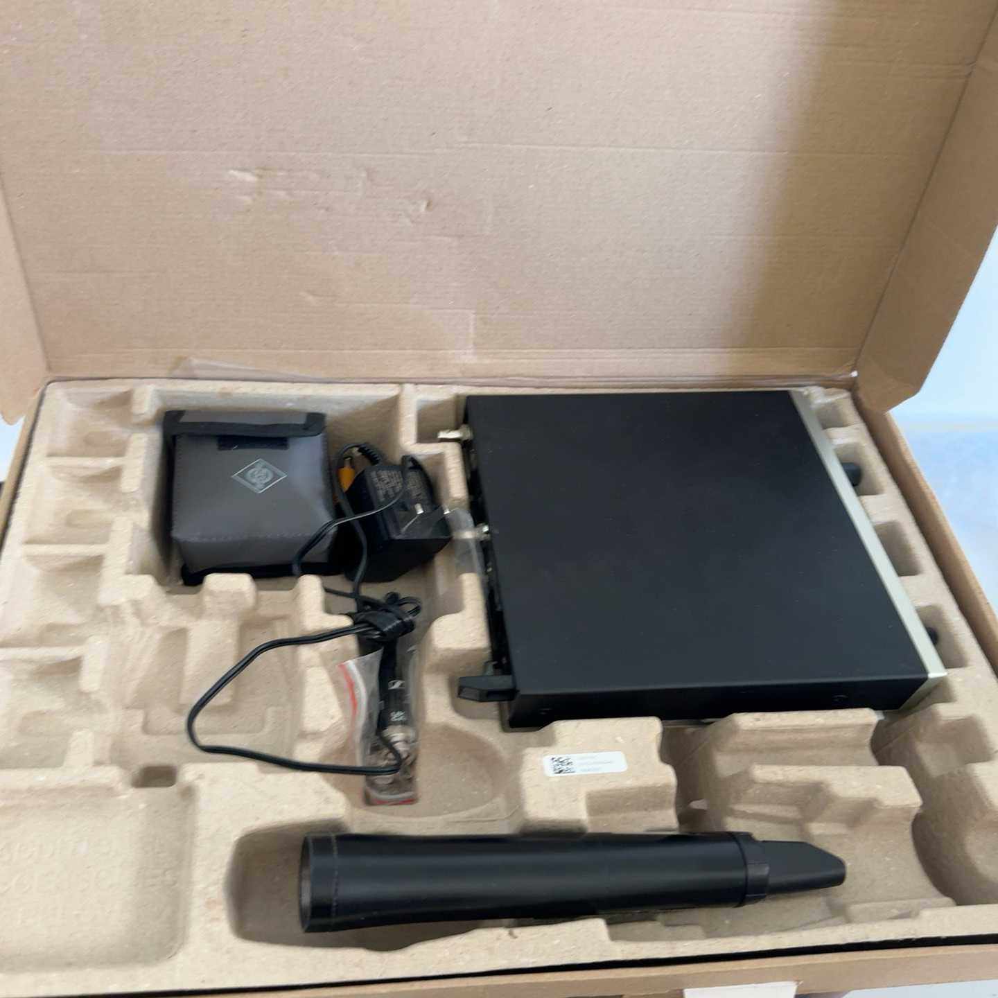 森海塞尔ewd500g4kk205无线话筒套装，成色新，--议价商品