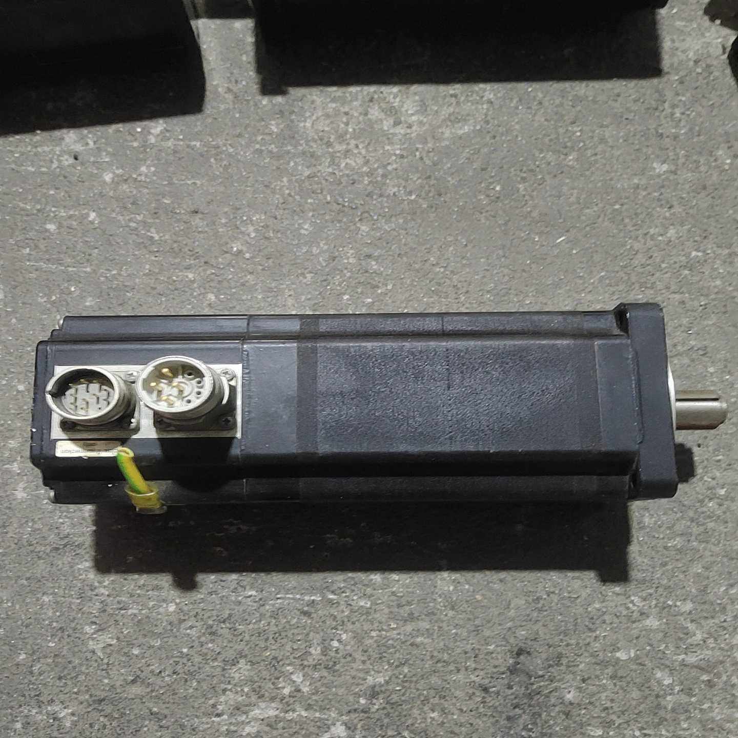 百格拉伺服电机SER3913/4L3SS0TO质量保证现货1