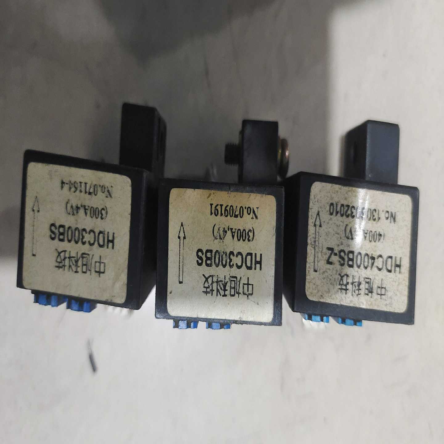 询价~中旭电流传感器HDC300BS/HDC400BS-Z，包