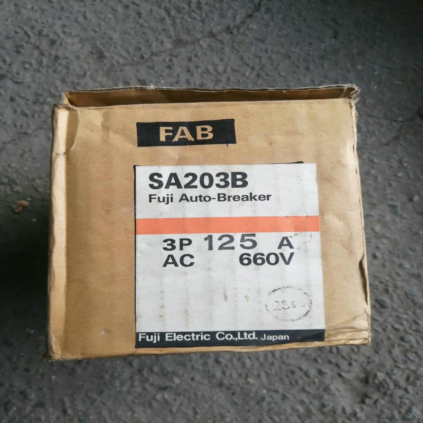 询价125A断路器SA203B库存，，正