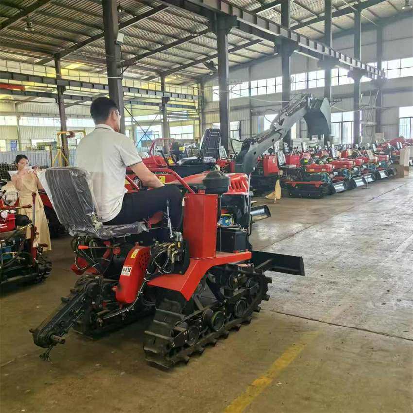 履带式旋耕机 农用35马力微耕机 多功能使用乘坐式开沟机,农机/农具/农膜,耕种机械/微耕机/开沟机,淘宝优惠券,粉丝福利购,淘宝优惠卷