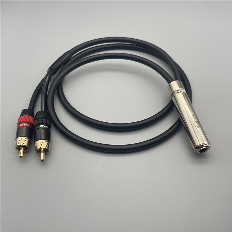 6.5母转双莲花大三芯6.35mm公转2个RCA一分二立体声音频线转接线