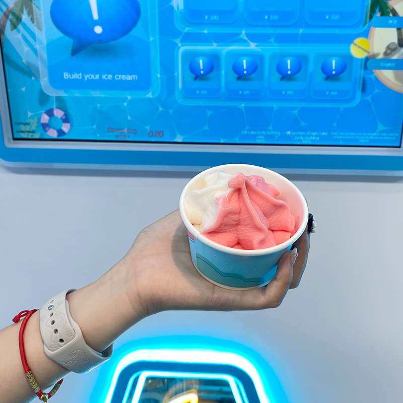 Creative ice cream machine vending machine automatic