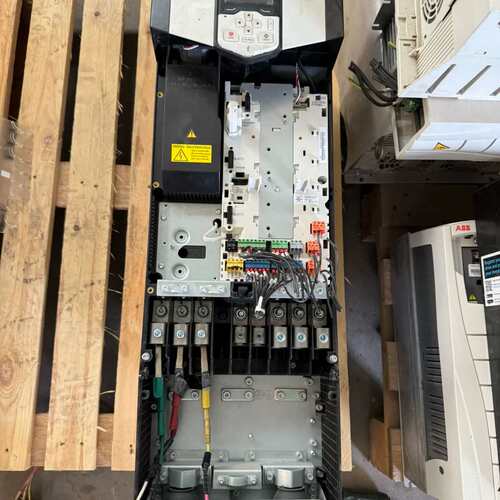原装/ACS880变频器 ACS880-01-14