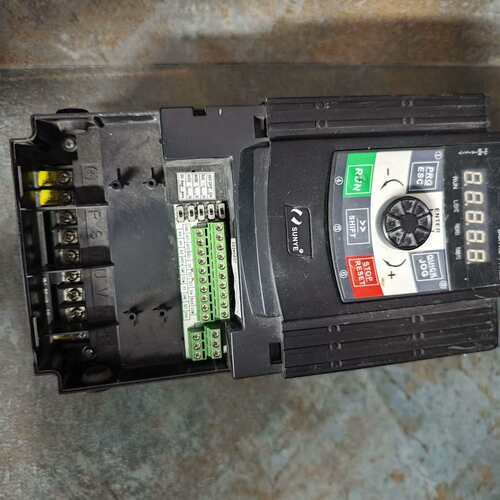 日业变频器: CM530HLS-4T5R5GBRR5PB