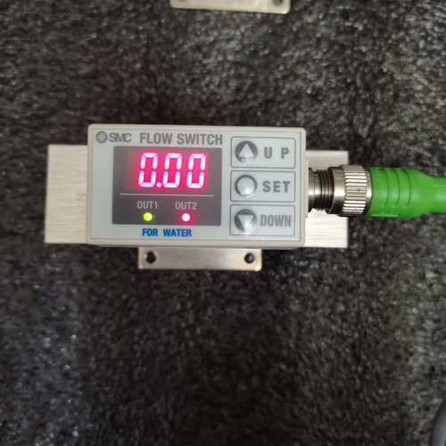 原装计PF2W704-N03-27  （4