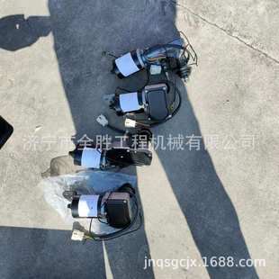 3111 911 3130 2推土机驾驶室雨刷电机总成14X 供应D85ESS