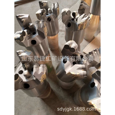 三翼内凹金刚石钻头  矿用钻采辅材合金钻头