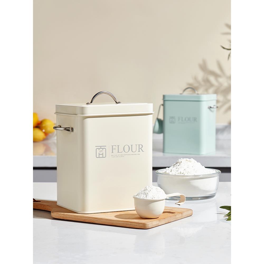 粉颜北欧风烘焙方形面粉桶5斤可装2.5kg带密封圈防潮防锈防晒送勺