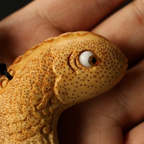 纯手工雕刻天然满钉竹根雕小鲤鱼挂件寓意《年年有余》竹雕手把件