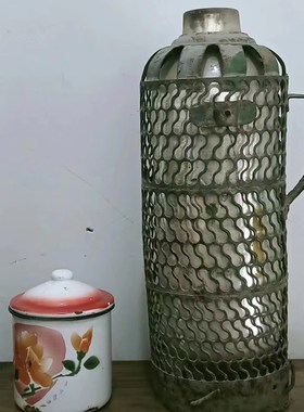 80后怀旧老物件收音机煤油灯暖瓶电话机复古马提灯民宿装饰摆饰