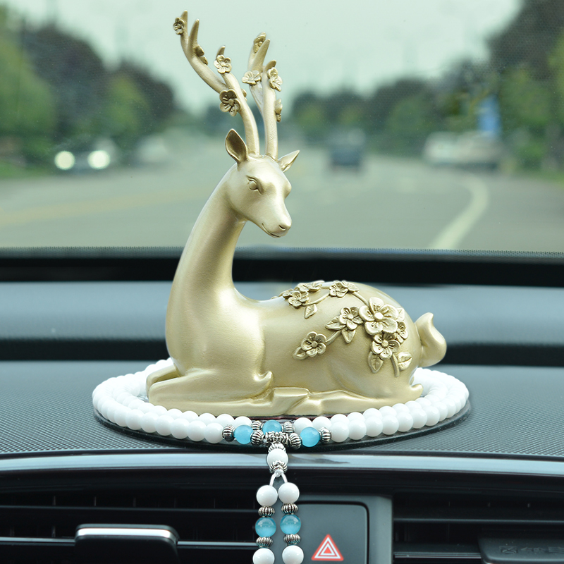 一路平安鹿汽车摆件2021新款中控台装饰车内饰品女车载用品大全