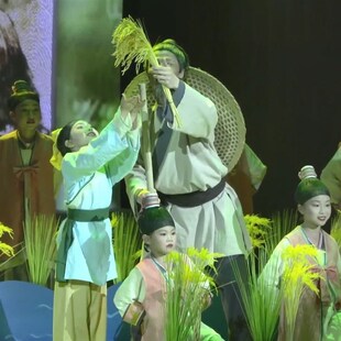 六一悯农愚公移山儿童演出服舞蹈锄禾日当午表演服装稻穗禾苗道具