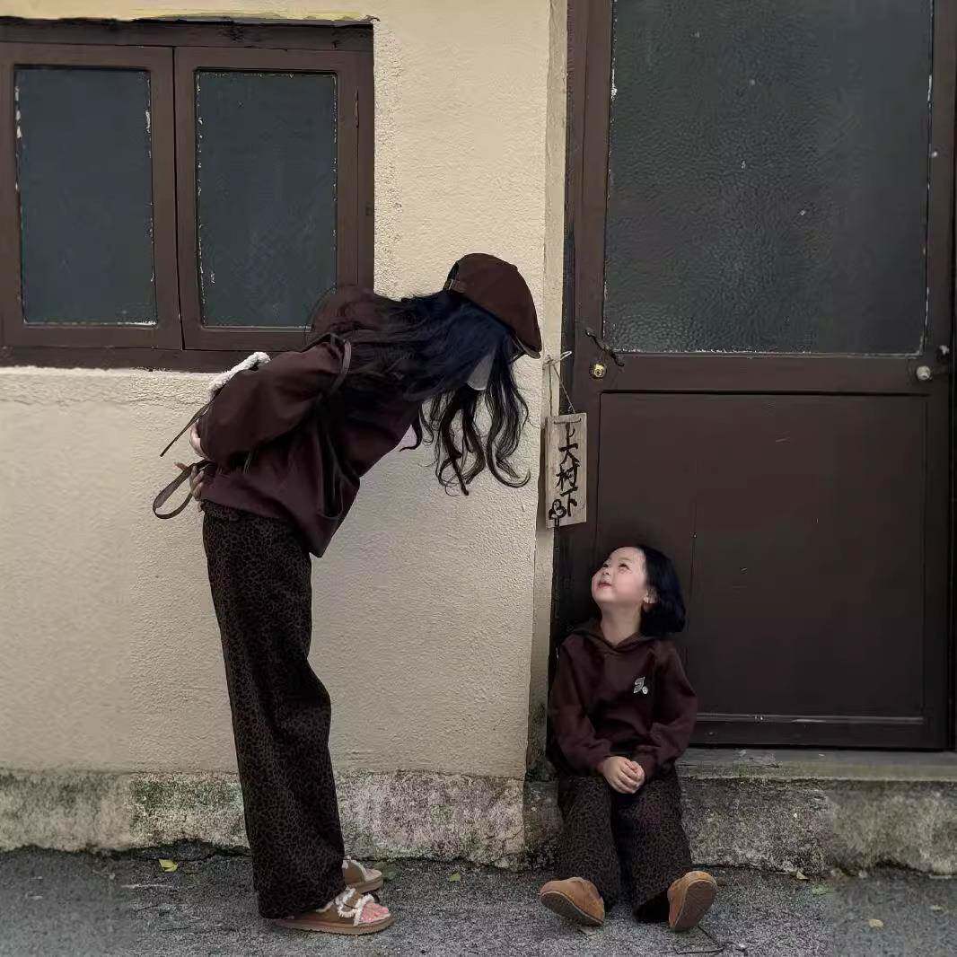 亲子装秋冬季韩版新款亲子豹纹裤插肩袖卫衣潮流炸街款母女装