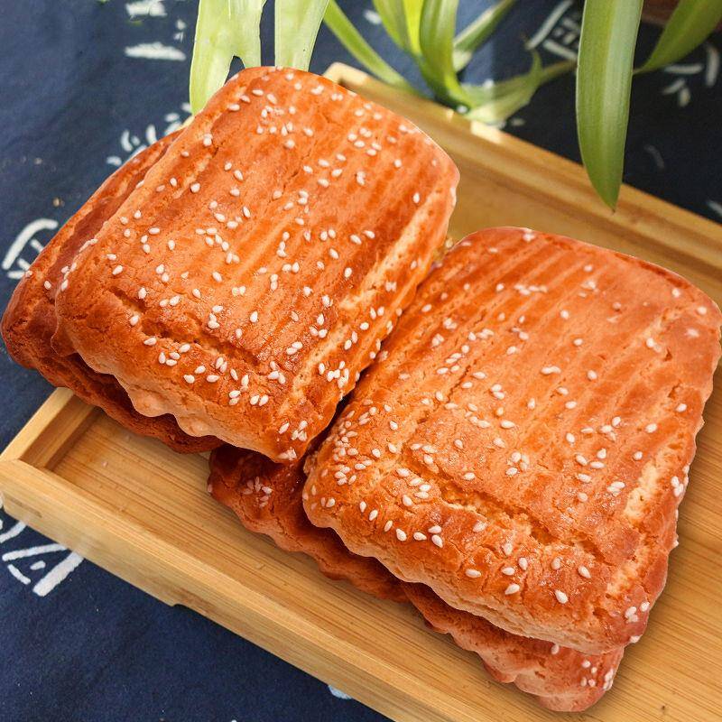 正宗【1斤包邮】东北老式大饼干 干发面 面大饼干 干怀旧零食鸡蛋