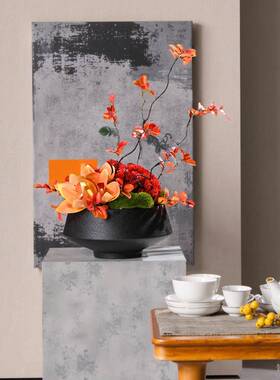 中式高DSB端酒店饭厅大圆转中间摆装花桌餐桌盘花彷真花包厢造景