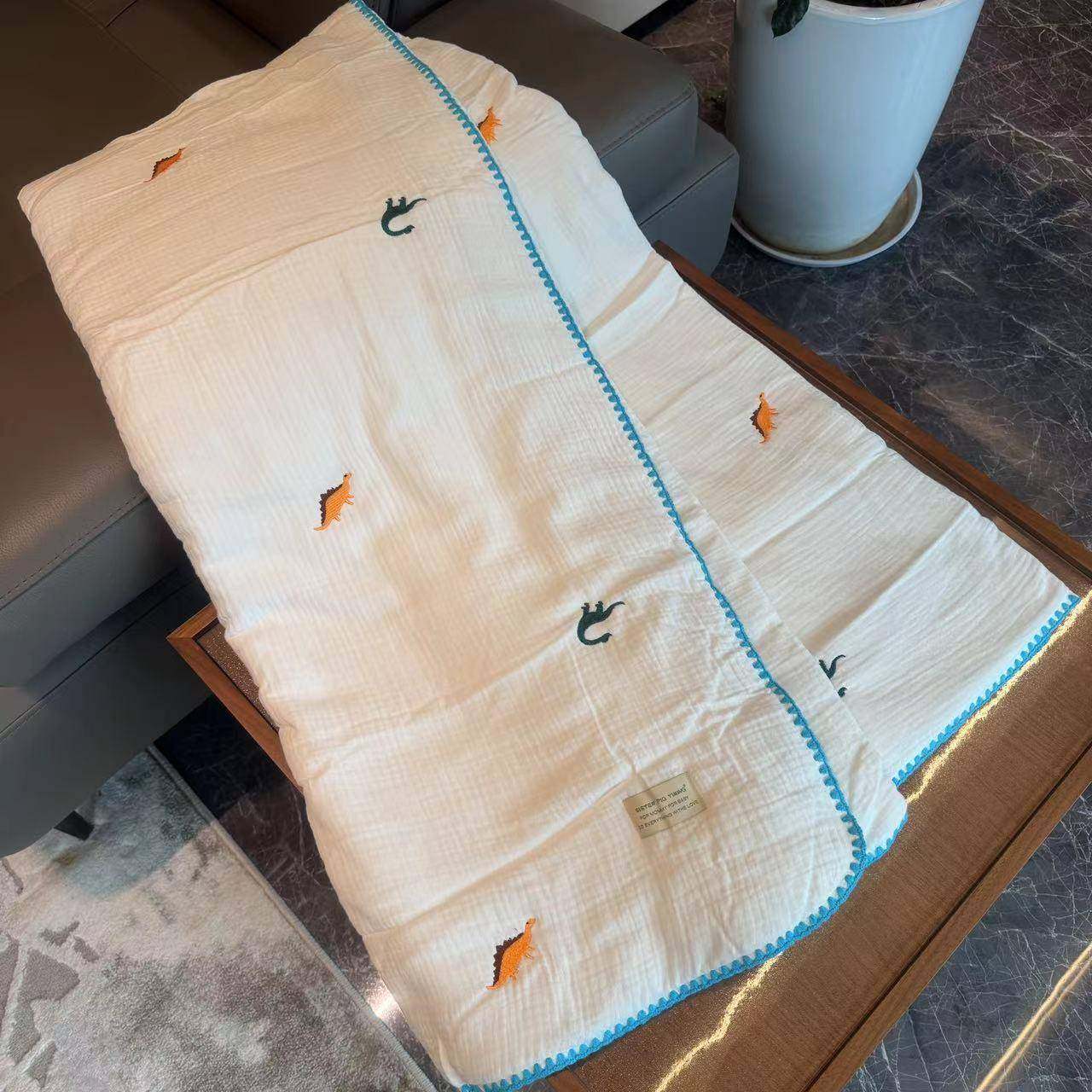 zui柔软的纱布卡通IMU刺绣纱布单人2空调被 儿童子被150*00cm单！