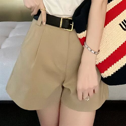 大码女裤休闲短裤春夏2024款高腰显瘦a字M小个子气质韩版阔腿短裤