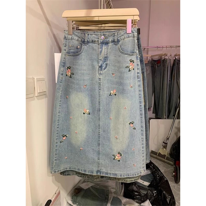 300斤大码女装复古碎花刺绣牛仔半身裙女夏季胖mm显瘦a字裙子半裙