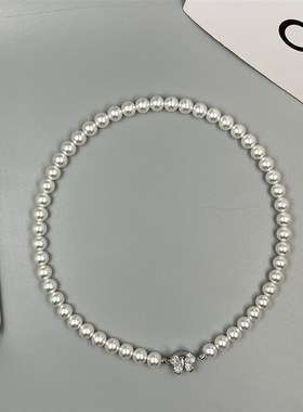 精致珍珠项链女款简约轻奢小众设计锁骨链新款高级感气质百搭颈链