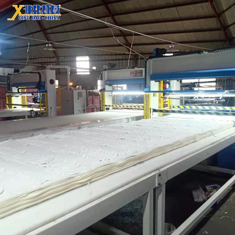 全自动面膜智能放布裁切成型一体机CAD自动排版龙门移动头裁断机