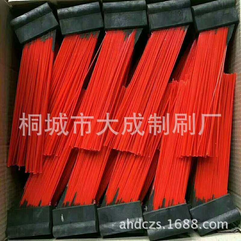 桐城大成制刷供应扫路车扫地滚刷 扫地辊 扫路刷方块毛刷