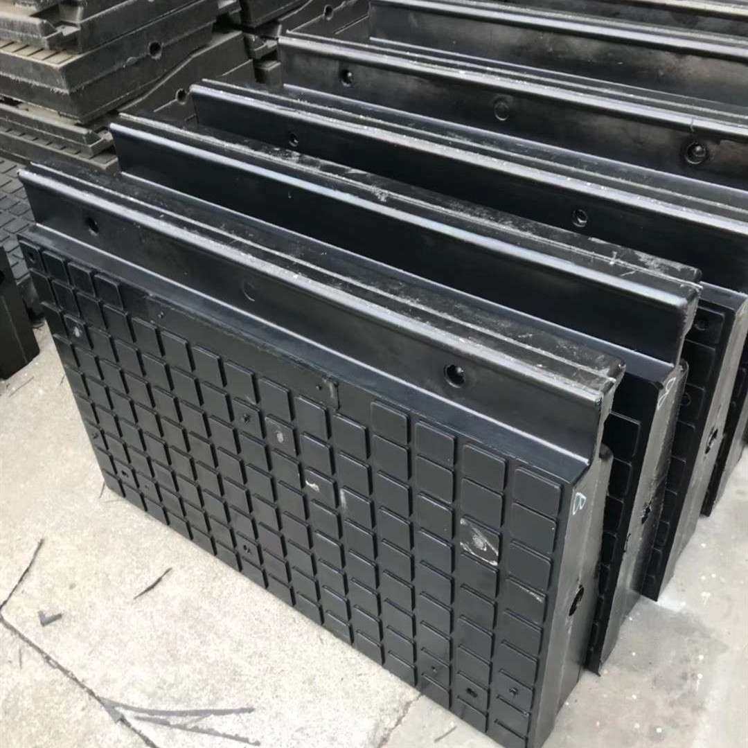 供应橡胶嵌丝抗震绝缘耐磨铁路P43道口板 道口多规格橡胶道口垫板,基础建材,排水沟槽/盖板,淘宝优惠券,粉丝福利购,淘宝优惠卷