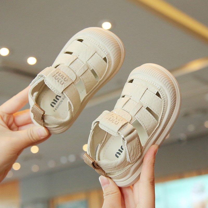2025夏季新款宝宝凉鞋1一4岁男女小童包头沙滩鞋软底学步婴儿鞋子