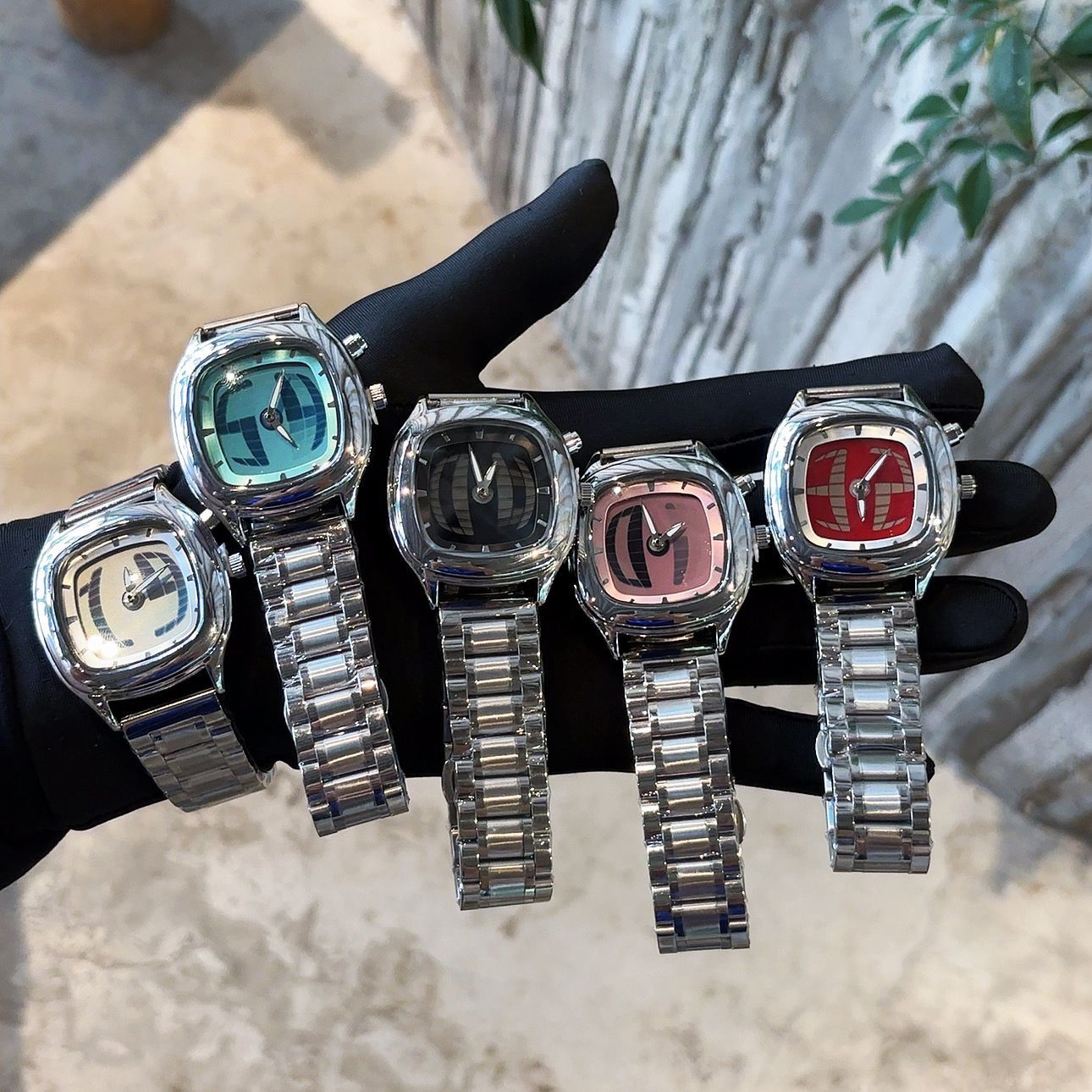 复古千禧年数字滚动手表