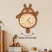 卡通龙猫挂钟表2025新款 饰画网红创意静音时钟挂墙家用壁画 餐厅装