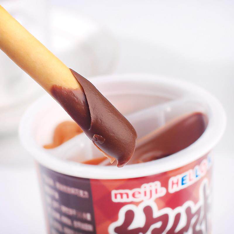 正宗meiji欣欣杯巧克力蘸酱饼干条儿童六一分享解馋休闲零食