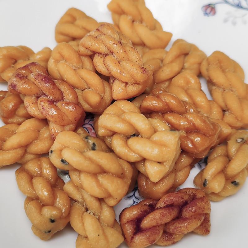 正宗网红小麻花零食小袋装单独包装椒盐味红糖蜂蜜味休闲食品