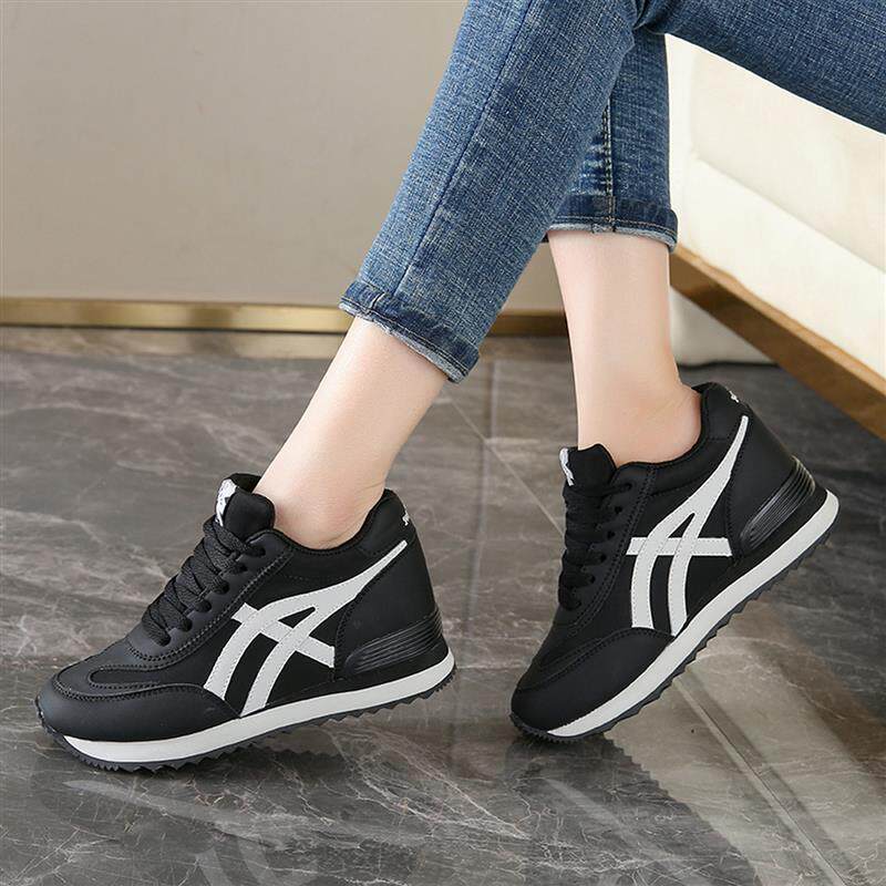 好货爆款内增高女鞋2026新款8cm小个子软底不累脚阿甘厚底皮面德