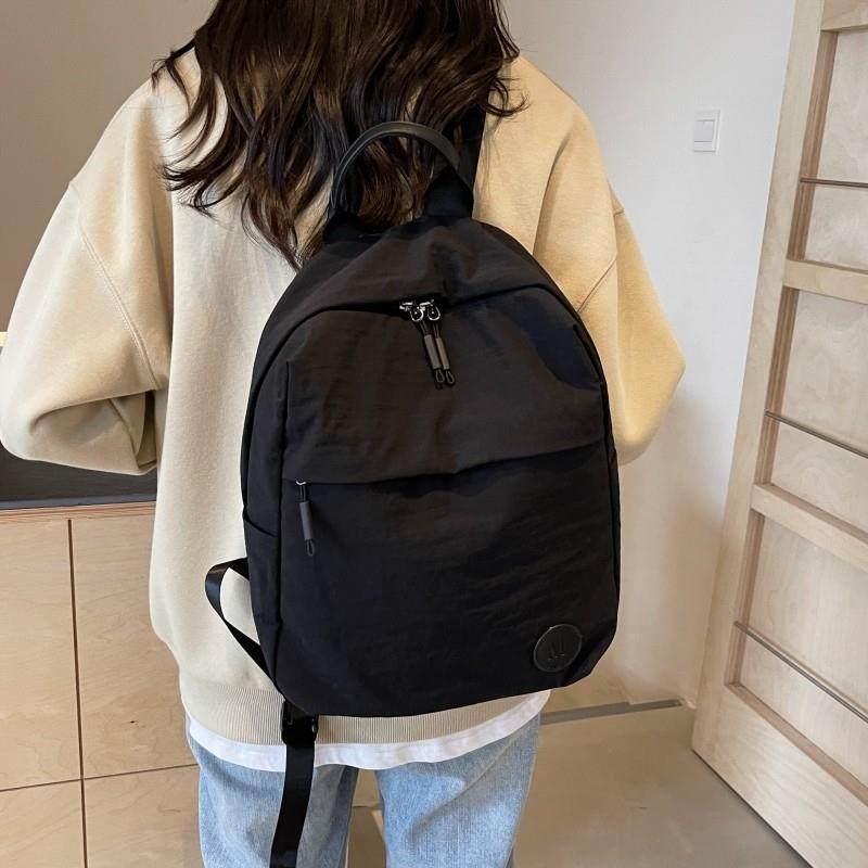 好货双肩包轻便百搭高级感小众韩系大容量学生书包防水户外透气尼