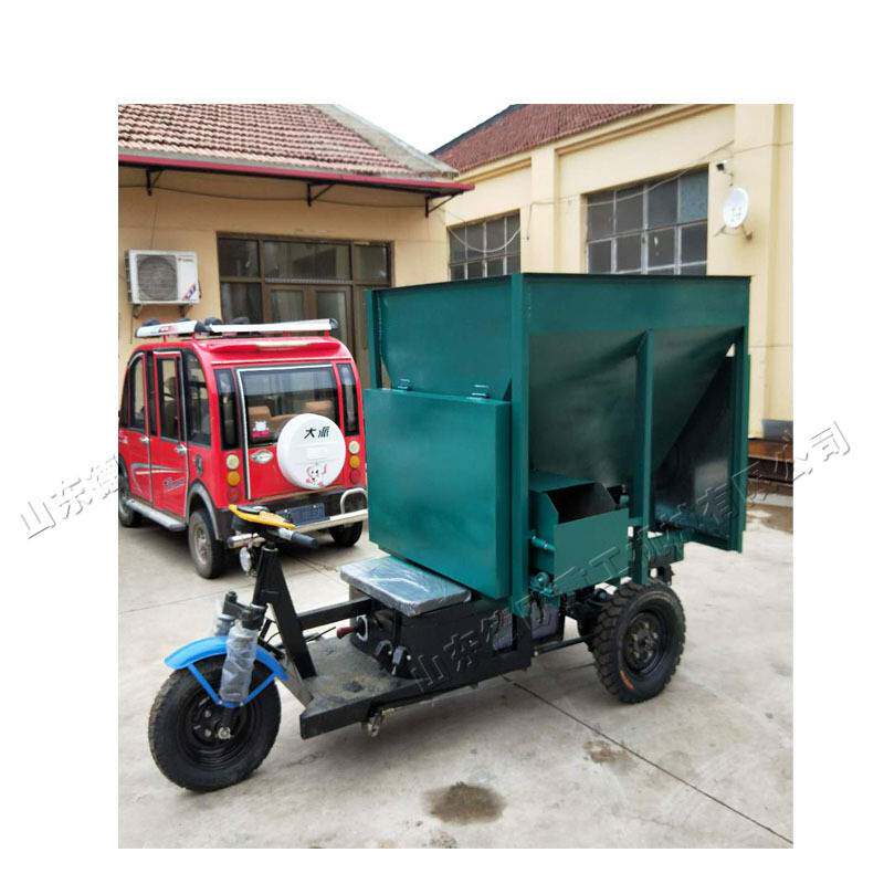 机动三轮抛洒喂料三轮车 小型农作物秸秆搅拌车 农用便捷式撒料车